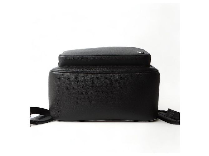 Louis Vuitton Taiga Alex Nero - vista 6