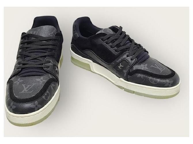 Louis Vuitton Sneakers Trainer Monogram Eclipse Nere Nero - vista 4