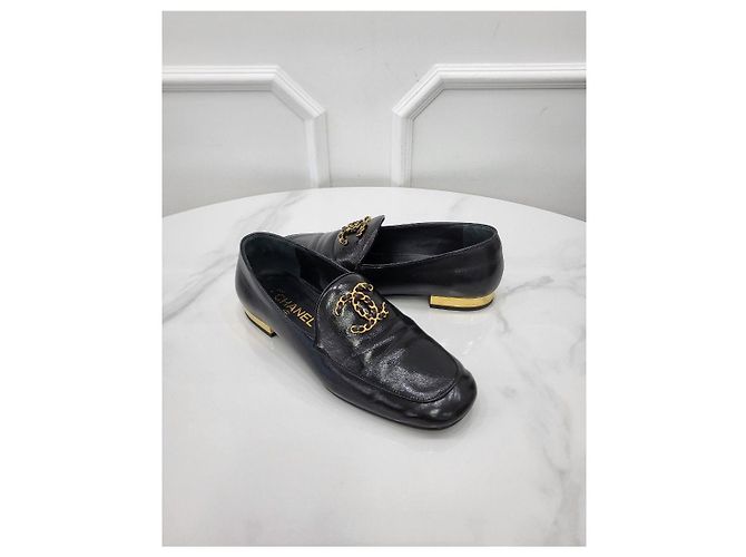 Chanel Glazed Goatskin Chain CC Season Loafer Silvery - view 3