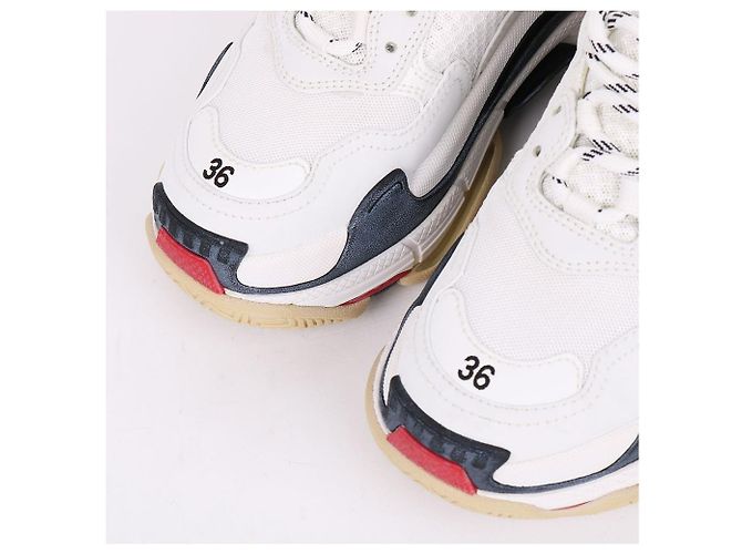 Balenciaga Sneakers Triple Bread Bianco - vista 2