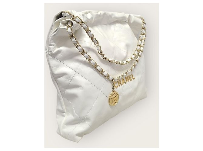 Chanel Sac à bandoulière blanc taille Medium avec chaîne dorée brillante - vue 3
