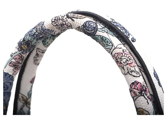 Book Tote Dior Tote de lona Lucky Flower Calendar com bordado total Medium SKU Multicor - vista 14