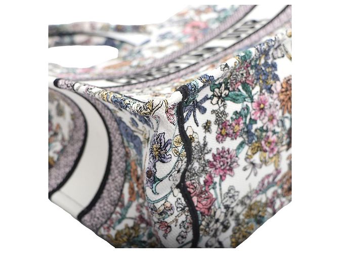 Book Tote Dior Tote de lona Lucky Flower Calendar com bordado total Medium SKU Multicor - vista 16