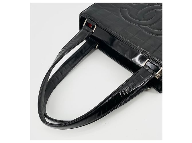 Chanel Borsa Tote Patent Chocolate Bar Nero - vista 7