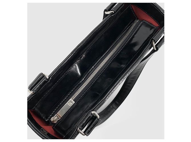 Chanel Borsa Tote Patent Chocolate Bar Nero - vista 8