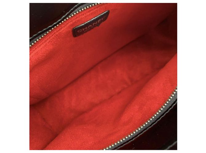 Chanel Borsa Tote Patent Chocolate Bar Nero - vista 9
