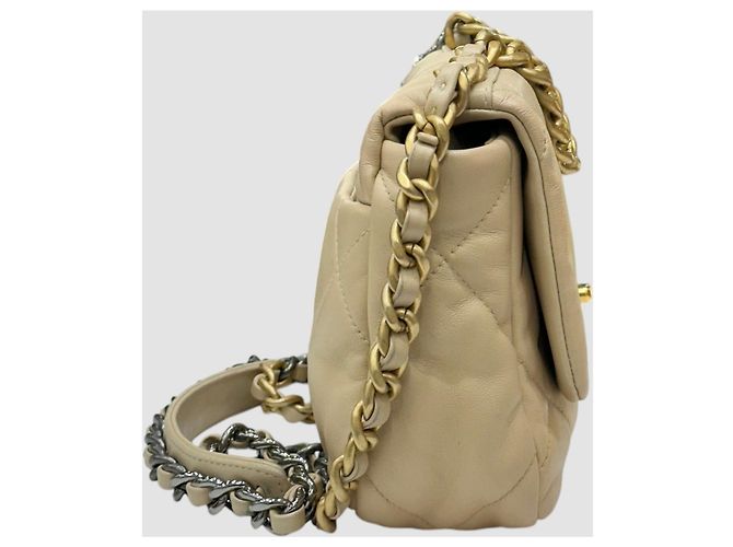 Chanel 19 Chanel Bolsa com aba Medium Beige Marrom - vista 4