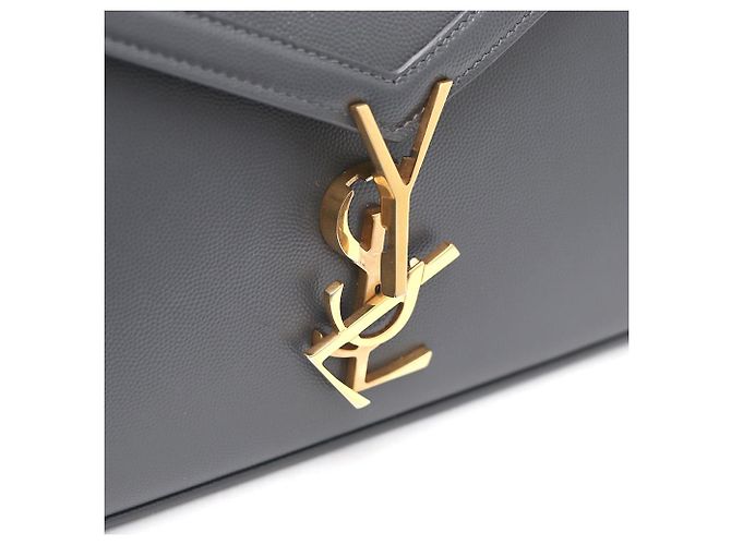 Saint Laurent Borsa Tote Cassandra Medium con manico superiore e borsa a tracolla Marrone - vista 9