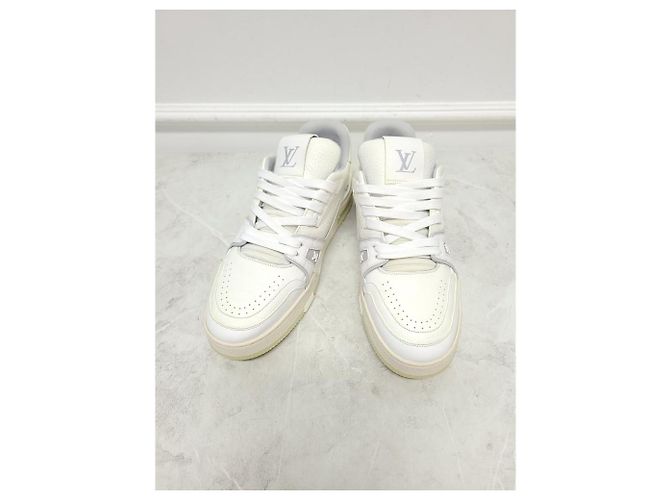 Louis Vuitton Weiße LV Leder Trainer Sneaker - Ansicht 2