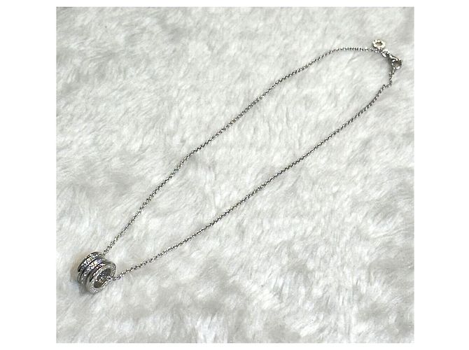 Bulgari Collana in oro bianco e diamanti pavé - vista 4