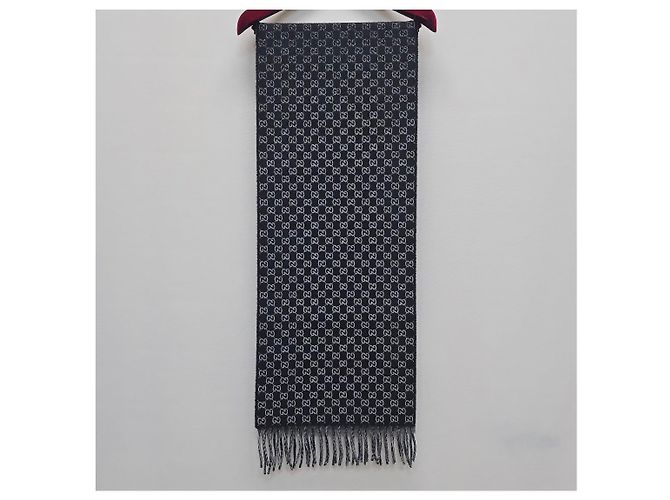Gucci Sciarpa GG in lana e cashmere grigio chiaro con frange Marrone - vista 3