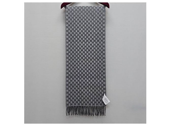 Gucci Sciarpa GG in lana e cashmere grigio chiaro con frange Marrone - vista 5