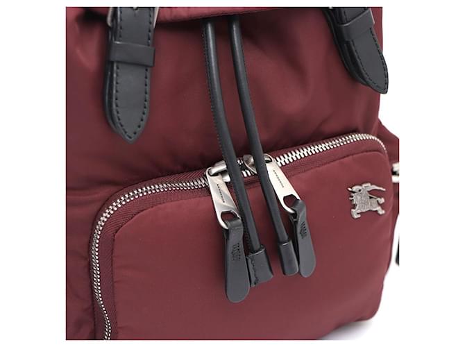 Burberry Nylon Rucksack Medium Rot - Ansicht 5