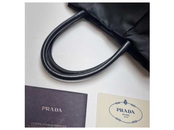 Prada Nylon-Tote-Bag mit Band Schwarz - Ansicht 13