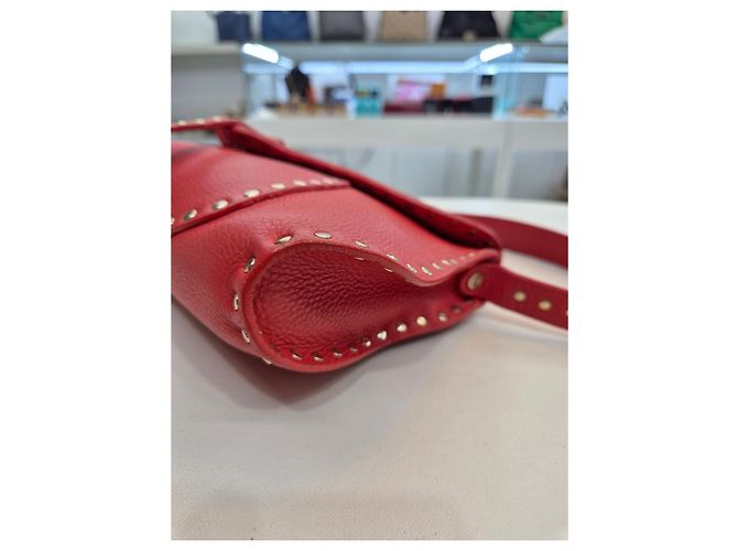 16 Céline Mini-Schultertasche mit Nieten Rot - Ansicht 15