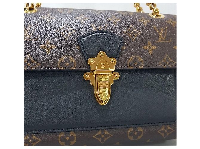 Louis Vuitton Borsa a Spalla Victory Chain Multicolore - vista 3
