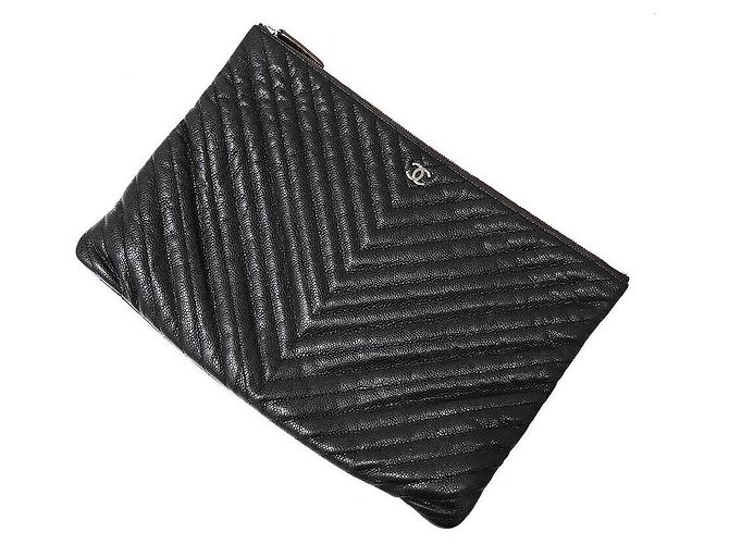 Chanel Clutch Chevron Large - vista 2