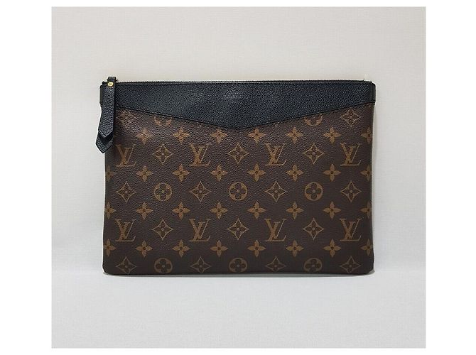 Louis Vuitton Clutch Monogram Daily Pouch Multicolore - vista 2