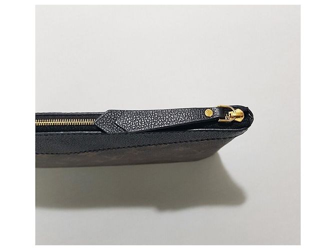 Louis Vuitton Clutch Monogram Daily Pouch Multicolore - vista 6