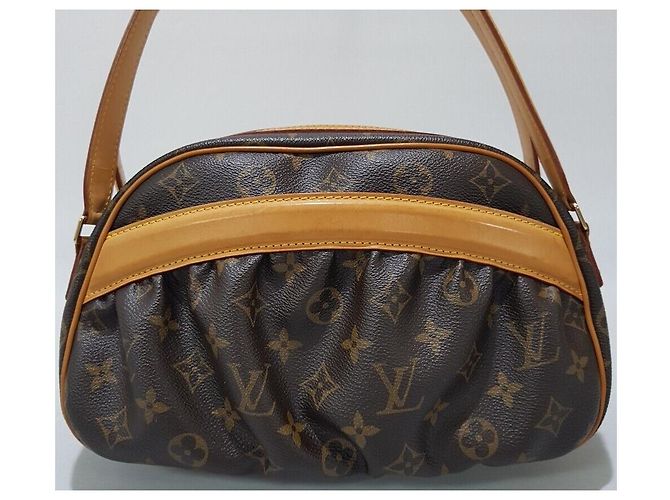 Louis Vuitton Monogram Clara Nero - vista 2
