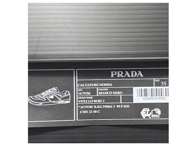Prada Baskets en cuir perforé Downtown Noir - vue 9