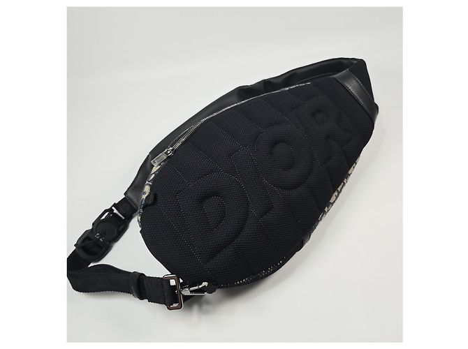Dior Borsa da fianco in pelle di vitello granulata Oblique Jacquard Scarab - vista 9