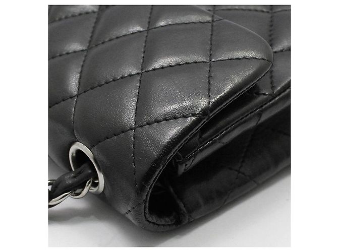 Chanel Borsa a tracolla Baguette Classic in agnello nero con catena argentata - vista 12