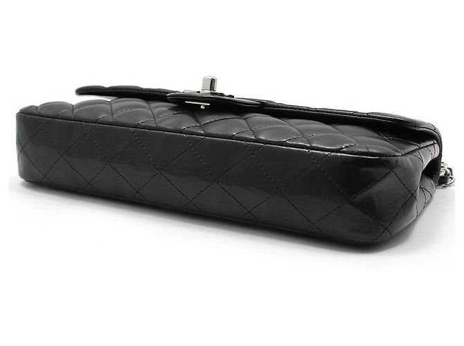Chanel Borsa a tracolla Baguette Classic in agnello nero con catena argentata - vista 5
