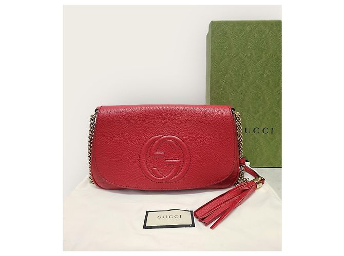 Gucci Borsa a tracolla in pelle con nappa rossa Soho con catena Rosso - vista 8