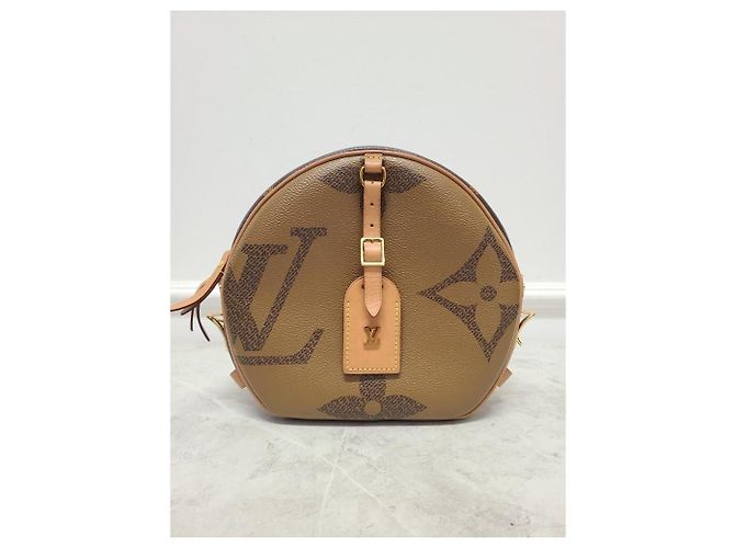 Louis Vuitton Borsa a tracolla Reverse Giant Monogram Boucle Chapo Souffle marrone - vista 2