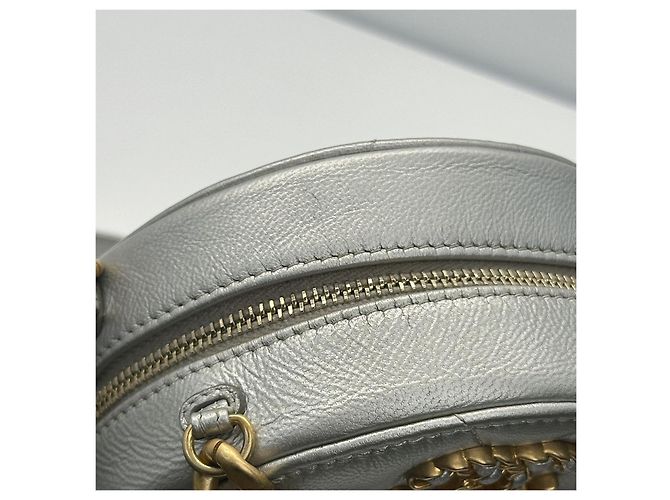 Chanel 19 Chanel Mini Borsa Tamburello Rotonda con Catena Argento - vista 11