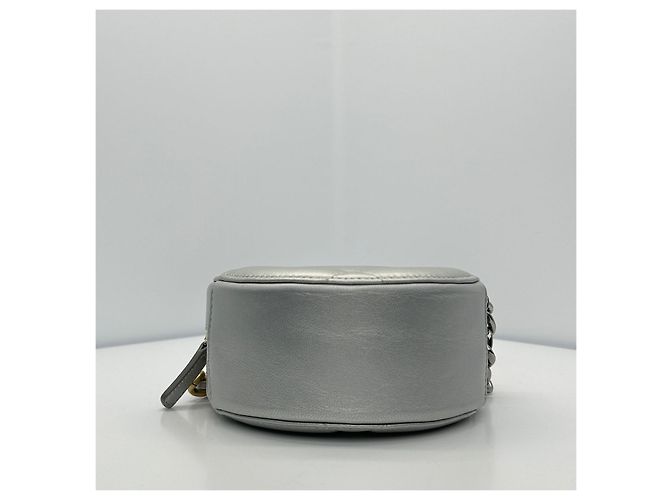 Chanel 19 Chanel Mini Borsa Tamburello Rotonda con Catena Argento - vista 8