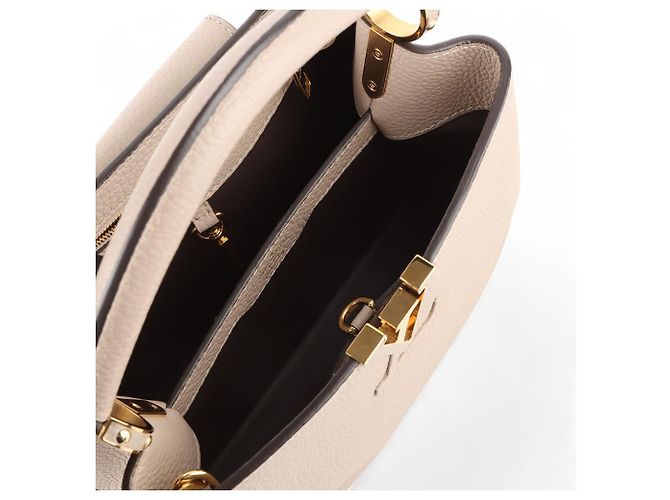 Louis Vuitton Borsa a tracolla mini Taurillon Capucines BB Marrone - vista 7