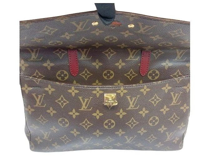 Louis Vuitton Borsa Tote Venus in tela monogramma marrone bordeaux, borsa a tracolla - vista 4