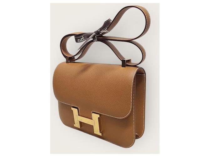 Hermès Borsa a Spalla Constance Marrone Oro - vista 3