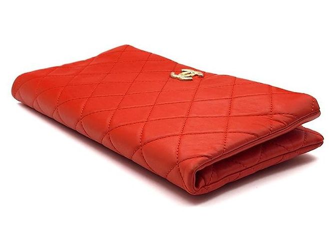 Chanel Clutch plegable de piel de cordero Roja - vista 6