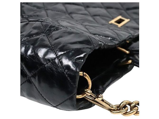 Chanel Borsa tote in pelle di vitello stropicciata nera Nero - vista 9