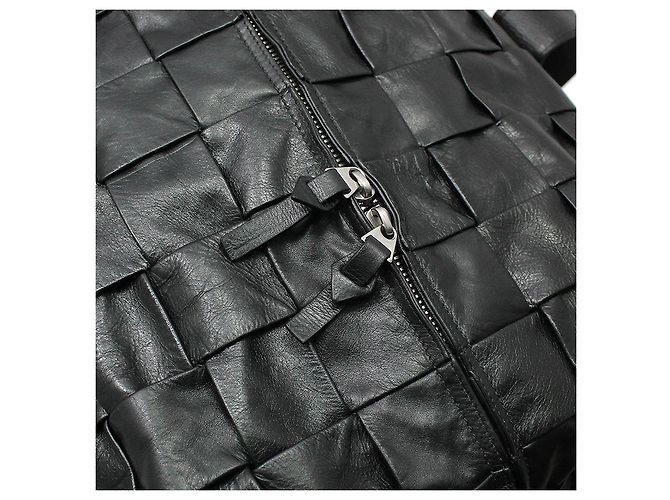 Cassette Bottega Veneta Borsa da viaggio a tracolla in intreccio Intrecciato nero - vista 8