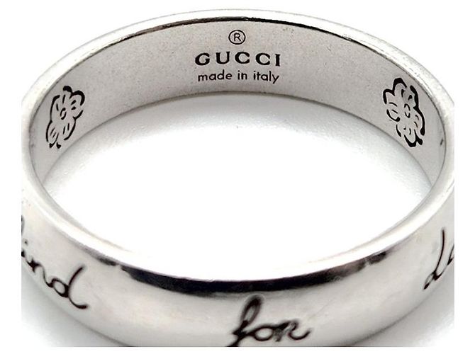 Gucci Anello Blind for Love in argento - vista 5
