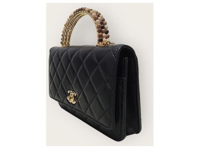 Chanel Mini bolsa transversal de pele de cordeiro com alça de mão e corrente de pérolas preto - vista 2