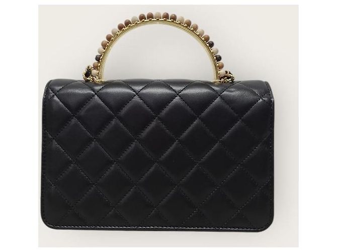 Chanel Mini bolsa transversal de pele de cordeiro com alça de mão e corrente de pérolas preto - vista 5