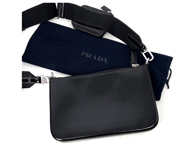 Prada Borsa a tracolla con logo triangolare spazzolato nero - vista 3