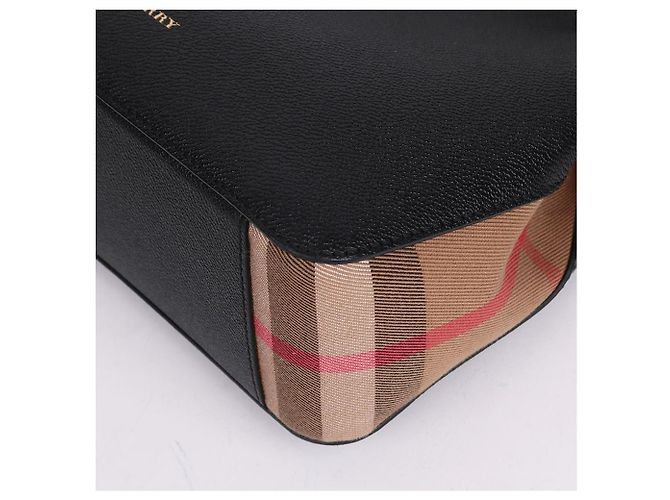 Burberry Kleiner Canvas-Schulterbeutel mit Karomuster Braun - Ansicht 11