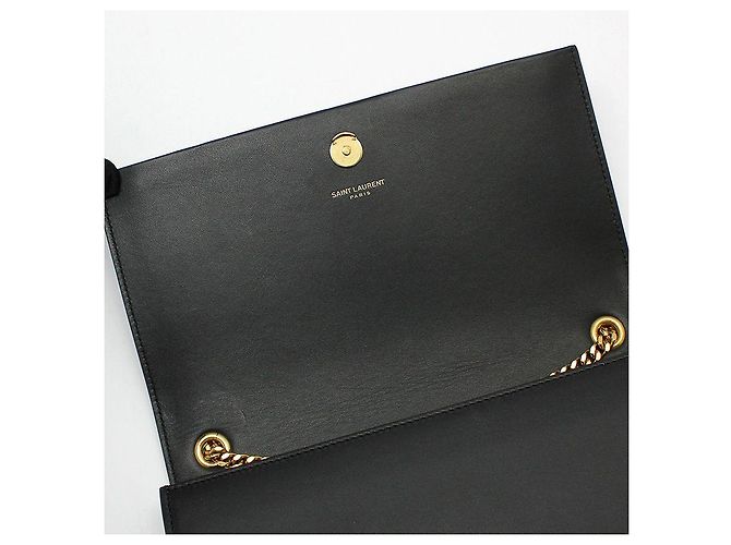 Saint Laurent Bolso de hombro Kate Medium Chain con borla y monograma dorado Negro - vista 9