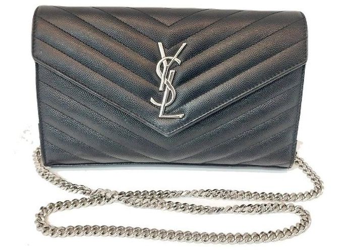 Saint Laurent Borsa a tracolla YSL Cassandra Medium Black Monogram Matelassé con catena argentata Nero - vista 7
