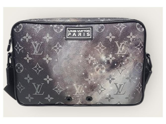 Louis Vuitton Bolso bandolera Galaxy Monogram Negro - vista 2