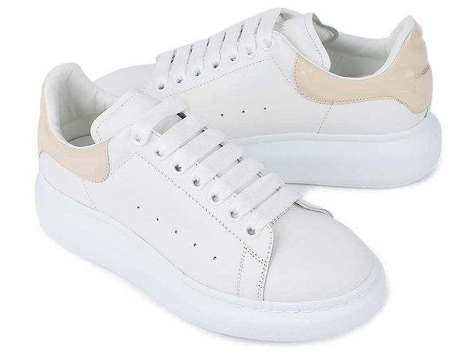 Alexander Mcqueen Sneakers Oversized Bianco - vista 5