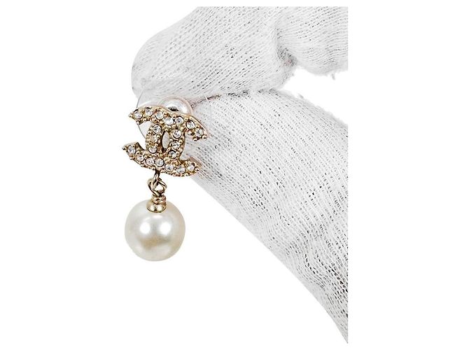 Chanel Orecchini pendenti con perle e cristalli logo CC per donna Oro D'oro - vista 8