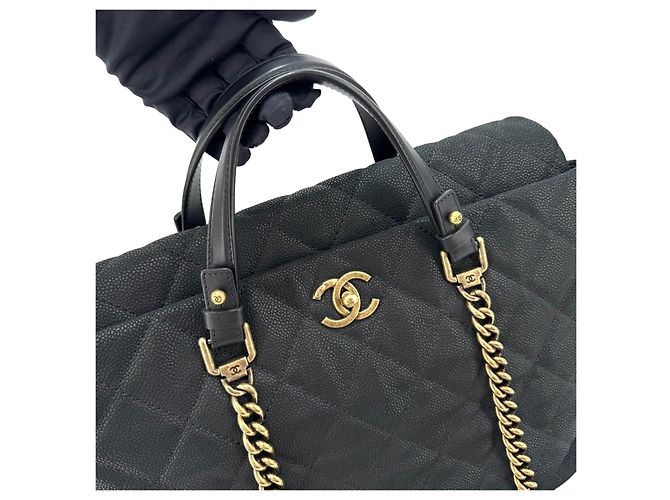 Chanel Borsa a Spalla e Borsa Tote Caviar Season Black Nero - vista 9