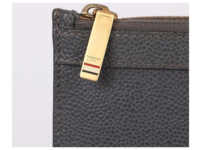 Thom Browne Pochette à rayures grise Taille M Marron - vue 7